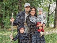Фотомозаика из фотографий семьи, художник Анна Фотомозаика для семьи из четырёх человек