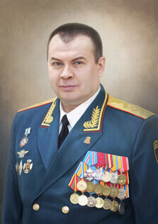 Мужской портрет под масляную живопись, художник Антонина Портрет офицера в форме под масло в технике сухая кисть