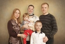 Портрет семьи из пяти человек живописью под масло