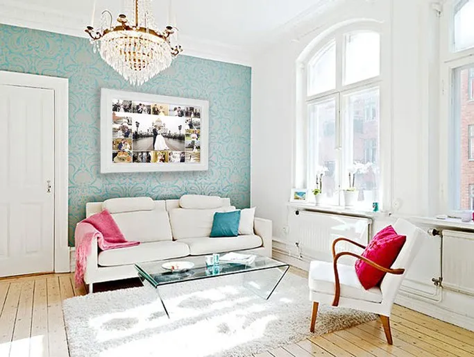 Свадебный фотоколлаж в рамке в интерьере Фото коллажа в рамке в интерьере