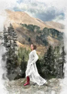 Портрет женщины в белом платье и сапогах на фоне леса и гор, прорисовка Акварель, художник Евгения 