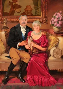 Портрет пожилой пары В образе королевской семьи, на руках у женщины сидит кот, художник София 
