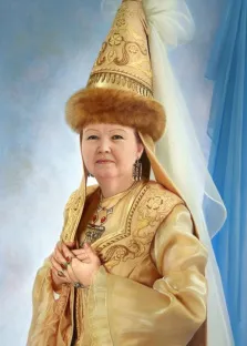 Портрет женщины отрисованный В образе княгини Ольги, художник Антонина