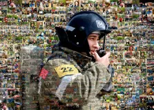 Мозаика, художник Софья У Изображение представляет собой коллаж, состоящий из множества небольших фотографий. В центре коллажа находится крупное изображение человека в форме, по всей видимости, пожарного. Мозаика, художник Софья У