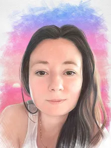 Женский портрет в стиле карандаш. На портрете изображена молодая женщина с длинными тёмными волосами, одетая в светлую майку; на шее у неё тонкая цепочка. Фон выполнен в мягких акварельных тонах — плавно переходящие друг в друга розовые, фиолетовые и голубые мазки создают лёгкую, мечтательную атмосферу. Художник: Татьяна 