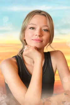 Под масло, художник Екатерина С Изображена молодая женщина. У нее светлые волосы с темными корнями, собранные спереди и свободно падающие на плечи. У женщины светлая кожа, зеленые глаза, тонкие брови и розовые губы. В левом крыле носа у нее небольшой пирсинг. На безымянном пальце левой руки надето серебряное кольцо с узором. Левая рука согнута в локте и поддерживает подбородок. Женщина одета в черную майку с широкими бретелями. Под масло, художник Екатерина С