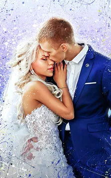 Свадебный портрет пары в стиле Дрим-Арт на белом фоне с фиолетовыми брызгами, художник Юлия