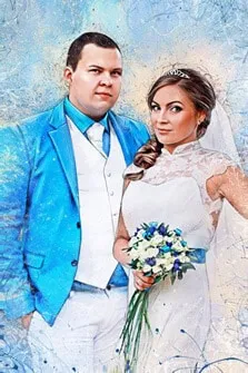 Портрет свадебной пары в стиле Дрим-Арт: мужчина в белых брюках, белой жилетке, белом галстуке и в голубом пиджаке и с голубой рубашкой, девушка в белом свадебном платье с маленькой короной на голове и букетом цветов в руках, художник Ирина