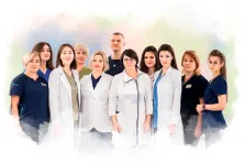 Корпоративный портрет на 11 лиц в стиле Акварель на светлом фоне, портрет для медицинского учреждения, художник Евгения 