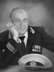 Портрет капитана 3-го ранга за столом в стиле карандаш, художник Антонина
