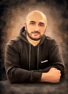 Мужской портрет Под масло, лысый мужчина с бородой в чёрной кофте на нейтральном фоне, художник Анастасия 