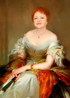 Портрет кареглазой женщины с короткой стрижкой  В образе девушки в старинном платье, художник Антонина