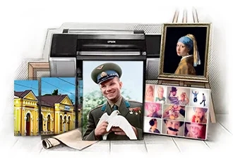 Фото на холсте, репродукция в раме, коллаж и модульная картина с видом Похвистнево на фоне плоттера, подрамников, рулонов холста