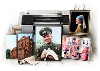 Фото на холсте, репродукция в раме, коллаж и модульная картина с видом Протвино на фоне плоттера, подрамников, рулонов холста